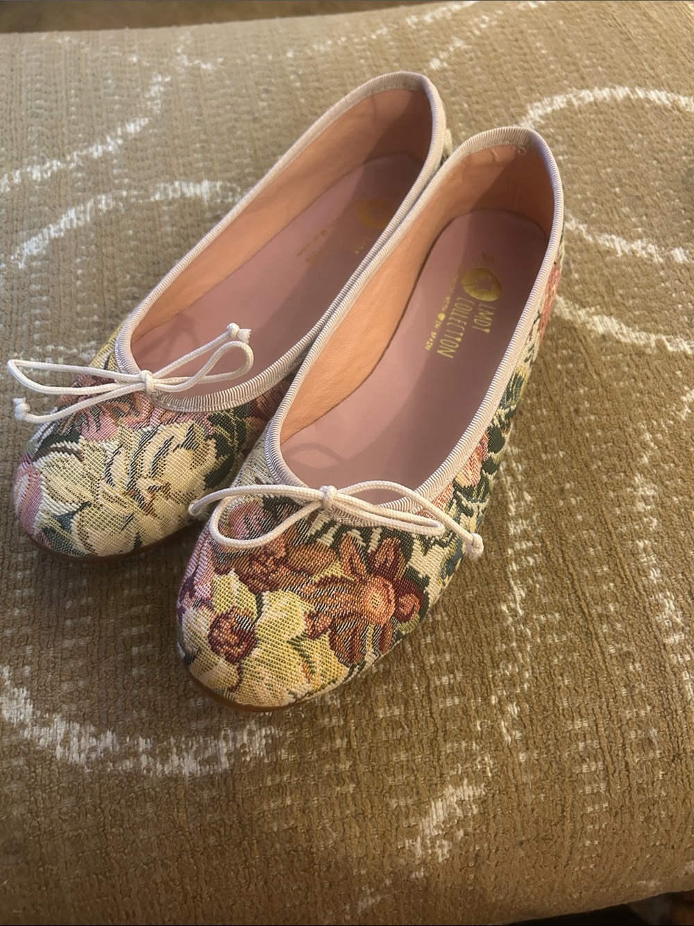 Floral Tapestry Ballet Flats - Pink and Cream
